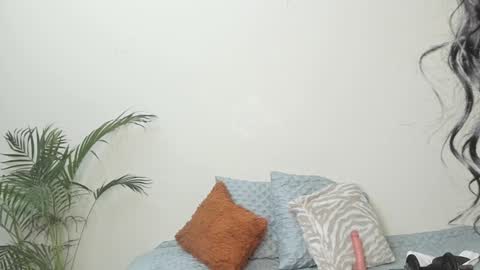 Sherlyn Adams online show from 01-27-25, 07:35