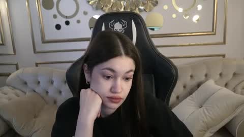 Snapshot of sheryl_elegance chatting on 02-10-25, 12:08 Sheryl online show from 02-10-25, 12:08