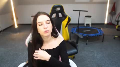 Snapshot of sheryl_elegance chatting on 09-19-25, 02:29 Sheryl online show from 09-19-25, 02:29