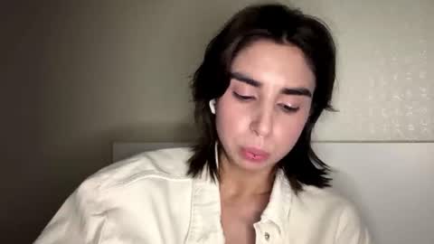 Amy online show from 06-10-26, 11:42