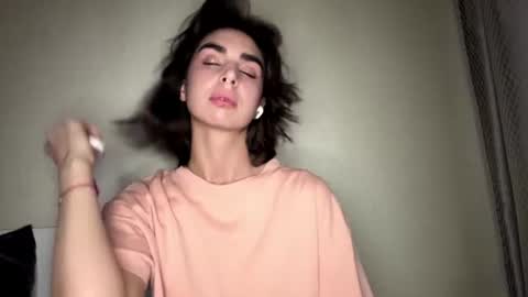 Amy online show from 06-11-26, 11:52