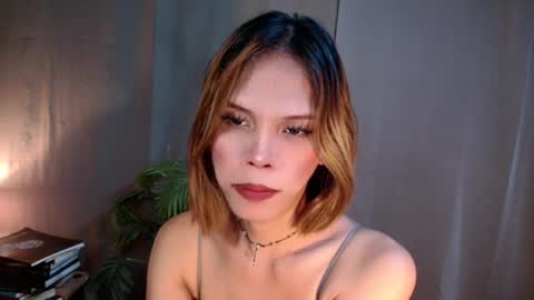 Snapshot of shes_notme chatting on 03-14-26, 02:50 Lana But you can spell it backwards online show from 03-14-26, 02:50