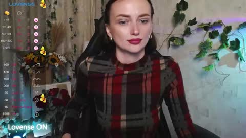 Snapshot of sheslike_firstlove chatting on 09-26-25, 06:01 Vanessa online show from 09-26-25, 06:01