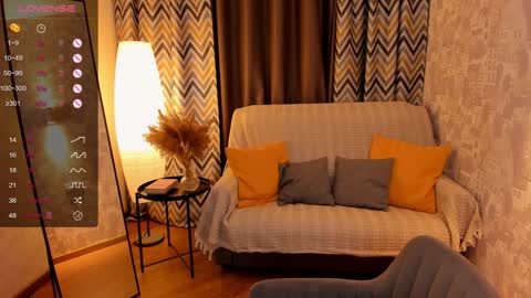 Hello guys my name is Aemilia online show from 01-31-25, 09:59