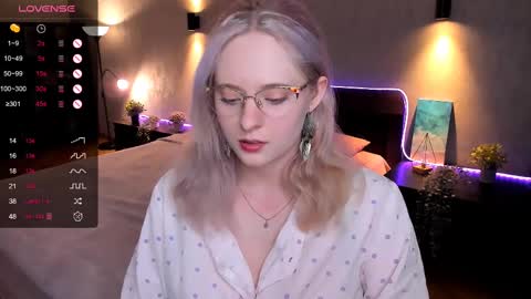 Hello guys my name is Aemilia online show from 02-12-25, 09:10