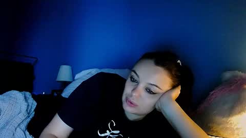 Vikki online show from 10-31-25, 11:00