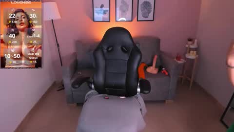 Sheyla online show from 12-23-25, 04:10