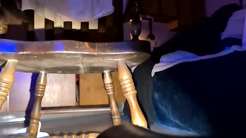 Rico Suavecito online show from 06-04-26, 05:13