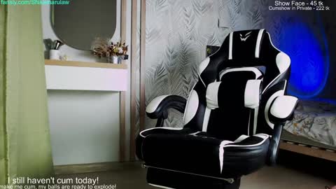    Alex  Independent model. online show from 01-21-25, 02:37