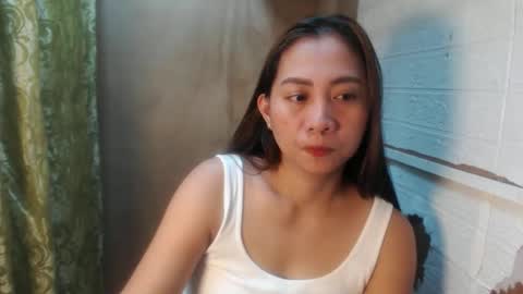 Snapshot of shinecathy chatting on 04-10-26, 05:56 shine online show from 04-10-26, 05:56