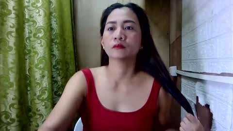 Snapshot of shinecathy chatting on 05-11-26, 12:38 shine online show from 05-11-26, 12:38