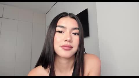 Shineel online show from 09-12-25, 04:34