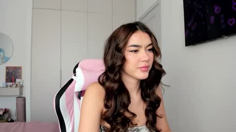 Shineel online show from 02-20-26, 07:32