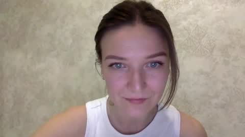 Jesica online show from 04-21-26, 06:44