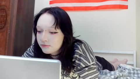 Luna online show from 01-18-26, 08:18