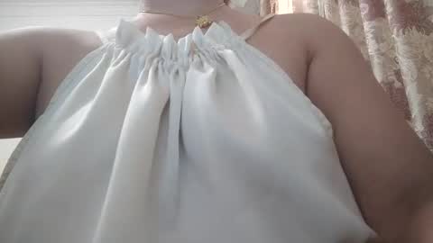 Shirleyni online show from 10-06-25, 02:42