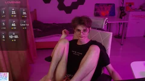 Snapshot of shiromy_ chatting on 05-28-26, 07:22 shiromy_ online show from 05-28-26, 07:22