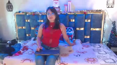 Shizuka online show from 12-18-25, 01:11