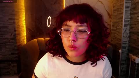 Snapshot of shizuko_b chatting on 10-09-25, 03:15 shizuko_b online show from 10-09-25, 03:15