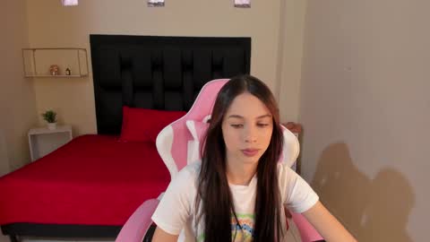  kendal  online show from 01-22-25, 01:32