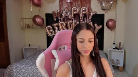  kendal  online show from 02-07-25, 01:43