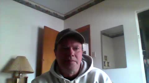 Snapshot of shoc09 chatting on 02-17-25, 03:20 undie lover online show from 02-17-25, 03:20