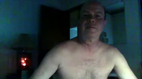 Snapshot of shoc09 chatting on 09-19-25, 04:36 undie lover online show from 09-19-25, 04:36