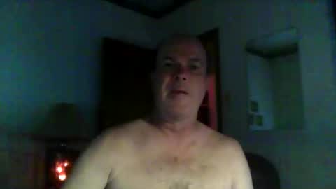 Snapshot of shoc09 chatting on 10-30-25, 01:51 undie lover online show from 10-30-25, 01:51