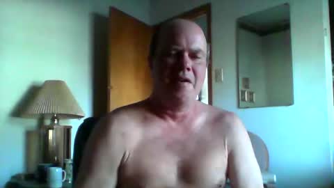 Snapshot of shoc09 chatting on 03-22-26, 02:20 undie lover online show from 03-22-26, 02:20