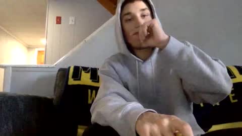 Snapshot of shortiesn40s chatting on 10-27-25, 03:16 shortiesn40s online show from 10-27-25, 03:16