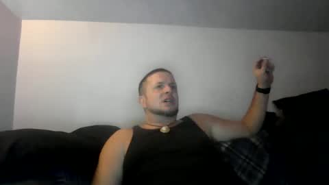 Snapshot of shortmel chatting on 10-14-25, 06:03 shortmel online show from 10-14-25, 06:03