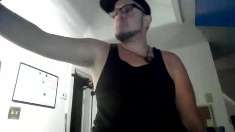 Snapshot of shortmel chatting on 10-18-25, 04:26 shortmel online show from 10-18-25, 04:26