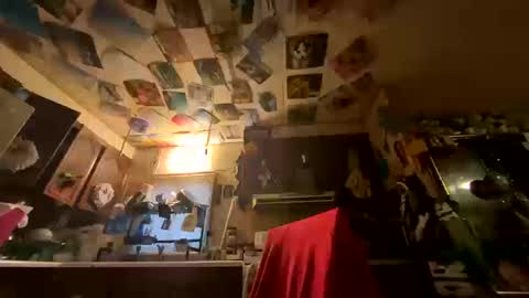 Snapshot of shorty920505 chatting on 10-15-25, 11:38 shorty920505 online show from 10-15-25, 11:38