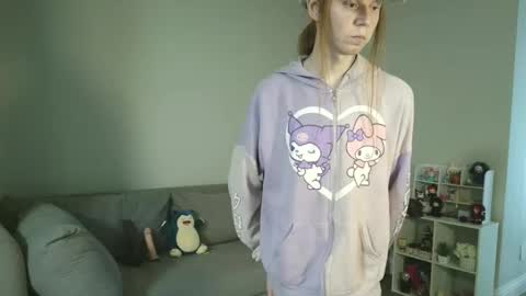 Snapshot of shotaroo chatting on 04-25-26, 04:37 shotaroo online show from 04-25-26, 04:37