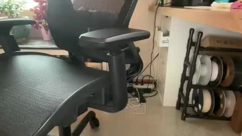 showflyer06 online show from 12-02-25, 07:53