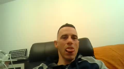 Snapshot of showherenow chatting on 04-02-26, 05:27 showherenow online show from 04-02-26, 05:27