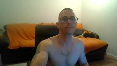 showherenow online show from 06-21-26, 05:37