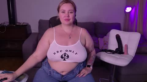 Mimi   online show from 03-10-25, 05:39