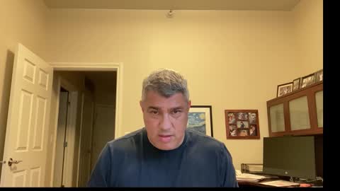 Snapshot of showmet chatting on 10-16-25, 10:55 Chicago Guy online show from 10-16-25, 10:55