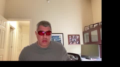 Snapshot of showmet chatting on 01-17-26, 04:17 Chicago Guy online show from 01-17-26, 04:17