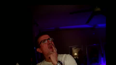 shrewtamer online show from 10-16-25, 02:34