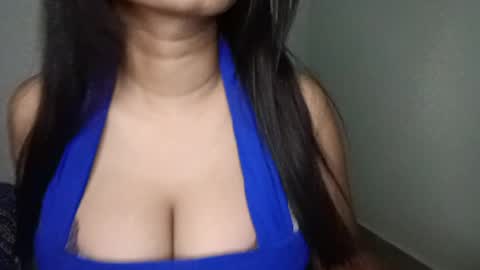 shreya_0 online show from 04-01-26, 01:41