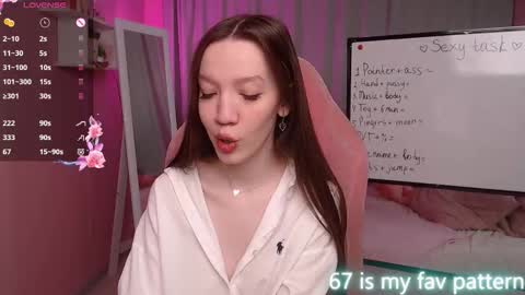 Neila online show from 03-31-26, 02:06