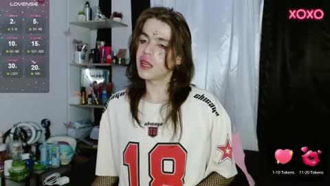 Shun White online show from 12-07-24, 05:59