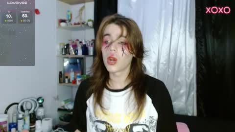 Shun White online show from 02-11-25, 02:35