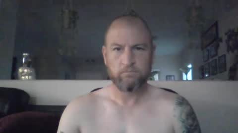 Snapshot of shwmeyours chatting on 10-12-25, 01:21 shwmeyours online show from 10-12-25, 01:21