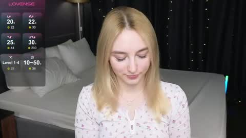 Snapshot of shy__polly chatting on 06-02-26, 12:01 Polly online show from 06-02-26, 12:01
