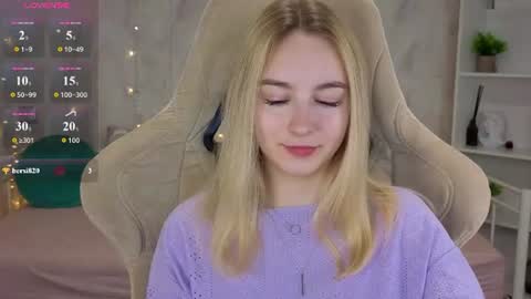 Snapshot of shy__polly chatting on 07-19-26, 12:14 Polly online show from 07-19-26, 12:14