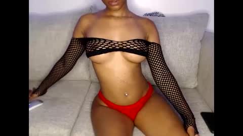 Snapshot of shy_baddie chatting on 01-31-26, 07:11 Sheril online show from 01-31-26, 07:11