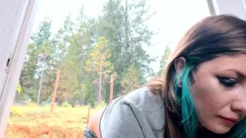 Snapshot of shy_college_girl chatting on 09-19-25, 05:35 Aurora Wolfe  Shy College Girl  Top 16 of all OF Creators online show from 09-19-25, 05:35